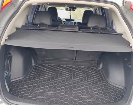 Белый Хонда СРВ, объемом двигателя 1.6 л и пробегом 199 тыс. км за 18400 $, фото 17 на Automoto.ua