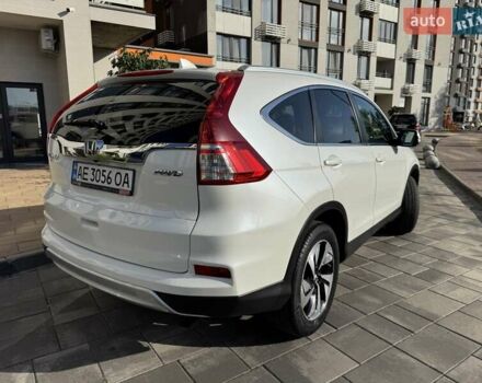 Хонда СРВ 2015 в Киеве на Automoto.ua Белый Хонда СРВ, объемом двигателя 2.36 л и пробегом 99 тыс. км за 19500 $, фото 8 на Automoto.ua