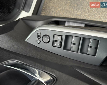 Белый Хонда СРВ, объемом двигателя 2.4 л и пробегом 99 тыс. км за 19500 $, фото 13 на Automoto.ua