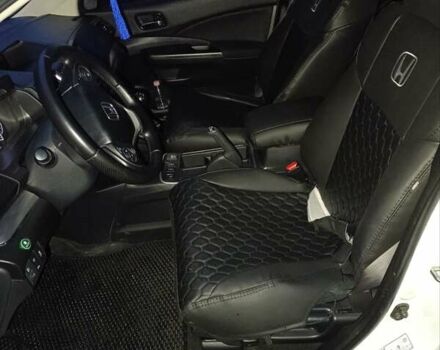 Белый Хонда СРВ, объемом двигателя 1.6 л и пробегом 199 тыс. км за 18400 $, фото 2 на Automoto.ua