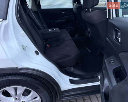 Белый Хонда СРВ, объемом двигателя 1.6 л и пробегом 176 тыс. км за 15800 $, фото 15 на Automoto.ua