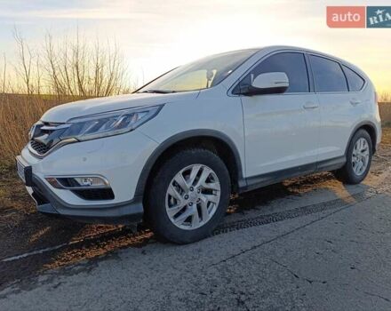 Белый Хонда СРВ, объемом двигателя 1.6 л и пробегом 199 тыс. км за 18400 $, фото 9 на Automoto.ua