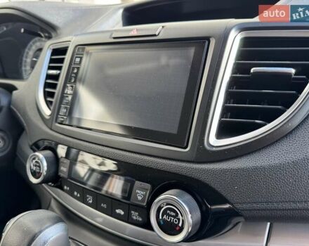 Хонда СРВ 2015 в Киеве на Automoto.ua Белый Хонда СРВ, объемом двигателя 2.36 л и пробегом 99 тыс. км за 19500 $, фото 12 на Automoto.ua