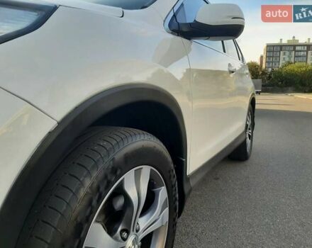 Білий Хонда СРВ, об'ємом двигуна 2 л та пробігом 195 тис. км за 17800 $, фото 9 на Automoto.ua