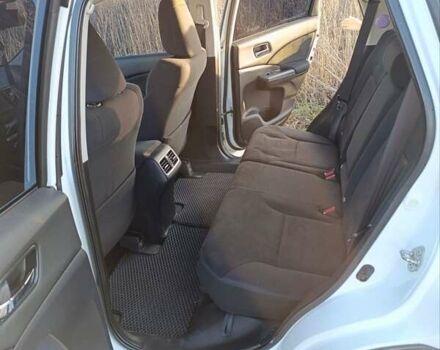 Белый Хонда СРВ, объемом двигателя 1.6 л и пробегом 199 тыс. км за 18400 $, фото 5 на Automoto.ua