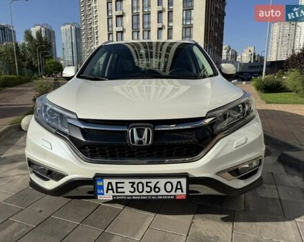 Хонда СРВ 2015 в Киеве на Automoto.ua Белый Хонда СРВ, объемом двигателя 2.36 л и пробегом 99 тыс. км за 19500 $, фото 14 на Automoto.ua
