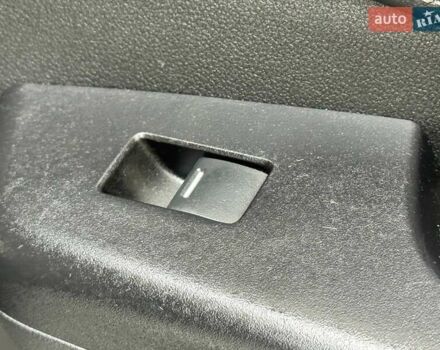 Білий Хонда СРВ, об'ємом двигуна 2.36 л та пробігом 164 тис. км за 14900 $, фото 43 на Automoto.ua