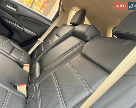 Білий Хонда СРВ, об'ємом двигуна 2.36 л та пробігом 164 тис. км за 14900 $, фото 38 на Automoto.ua