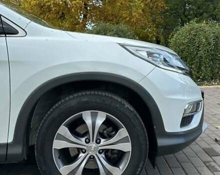 Хонда СРВ 2016 в Бершаде на Automoto.ua Белый Хонда СРВ, объемом двигателя 1.6 л и пробегом 136 тыс. км за 21950 $, фото 3 на Automoto.ua