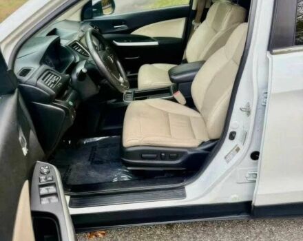 Хонда СРВ 2016 в Одессе на Automoto.ua Белый Хонда СРВ, объемом двигателя 2.4 л и пробегом 75 тыс. км за 5100 $, фото 9 на Automoto.ua