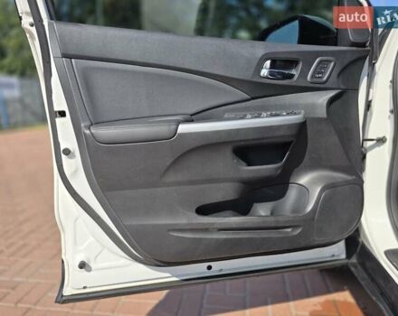 Белый Хонда СРВ, объемом двигателя 2.36 л и пробегом 110 тыс. км за 17700 $, фото 6 на Automoto.ua