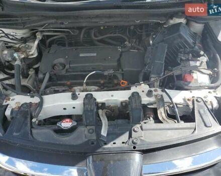 Белый Хонда СРВ, объемом двигателя 2.36 л и пробегом 187 тыс. км за 3700 $, фото 11 на Automoto.ua