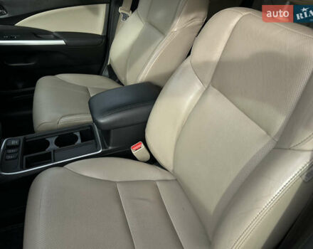 Білий Хонда СРВ, об'ємом двигуна 2.4 л та пробігом 175 тис. км за 14999 $, фото 11 на Automoto.ua