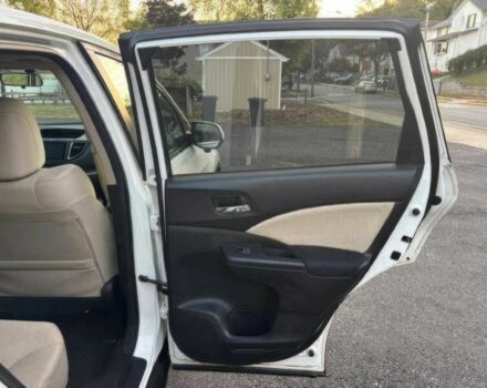 Хонда СРВ 2016 в Полтаве на Automoto.ua Белый Хонда СРВ, объемом двигателя 2.4 л и пробегом 84 тыс. км за 9800 $, фото 9 на Automoto.ua