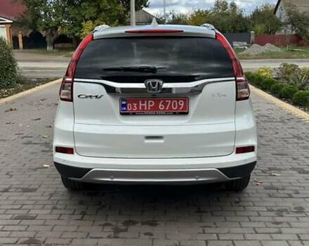 Хонда СРВ 2016 в Бершаде на Automoto.ua Белый Хонда СРВ, объемом двигателя 1.6 л и пробегом 136 тыс. км за 21950 $, фото 6 на Automoto.ua