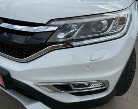 Белый Хонда СРВ, объемом двигателя 1.6 л и пробегом 177 тыс. км за 19900 $, фото 6 на Automoto.ua