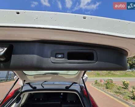 Белый Хонда СРВ, объемом двигателя 2.36 л и пробегом 110 тыс. км за 17700 $, фото 24 на Automoto.ua