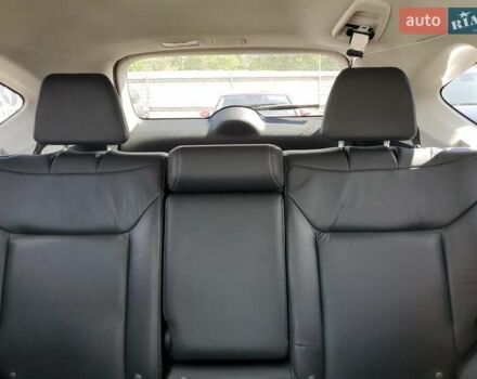 Белый Хонда СРВ, объемом двигателя 2.36 л и пробегом 187 тыс. км за 3700 $, фото 9 на Automoto.ua