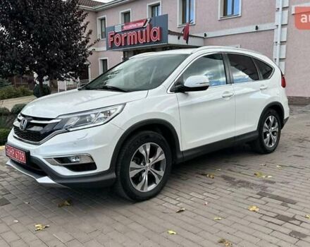 Хонда СРВ 2016 в Бершаде на Automoto.ua Белый Хонда СРВ, объемом двигателя 1.6 л и пробегом 136 тыс. км за 21950 $, фото 4 на Automoto.ua