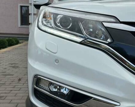 Хонда СРВ 2016 в Бершаде на Automoto.ua Белый Хонда СРВ, объемом двигателя 1.6 л и пробегом 136 тыс. км за 21950 $, фото 17 на Automoto.ua