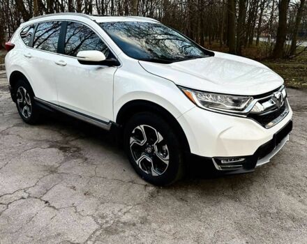 Белый Хонда СРВ, объемом двигателя 1.5 л и пробегом 101 тыс. км за 16300 $, фото 2 на Automoto.ua