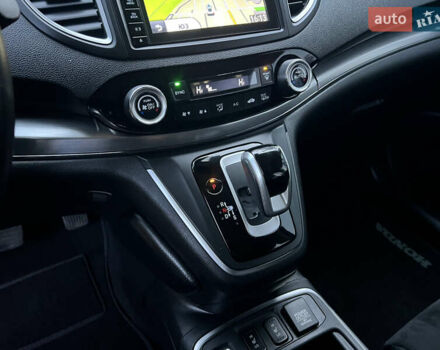 Белый Хонда СРВ, объемом двигателя 1.6 л и пробегом 151 тыс. км за 19850 $, фото 54 на Automoto.ua