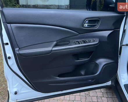 Белый Хонда СРВ, объемом двигателя 1.6 л и пробегом 151 тыс. км за 19850 $, фото 39 на Automoto.ua