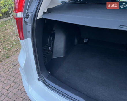 Белый Хонда СРВ, объемом двигателя 1.6 л и пробегом 151 тыс. км за 19850 $, фото 111 на Automoto.ua