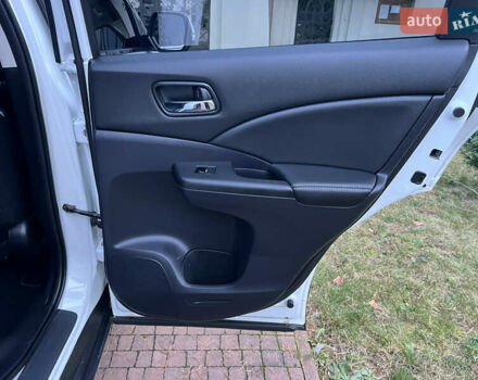 Белый Хонда СРВ, объемом двигателя 1.6 л и пробегом 151 тыс. км за 19850 $, фото 77 на Automoto.ua