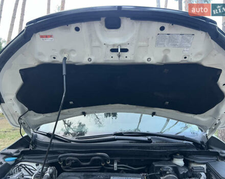 Белый Хонда СРВ, объемом двигателя 1.6 л и пробегом 151 тыс. км за 19850 $, фото 36 на Automoto.ua