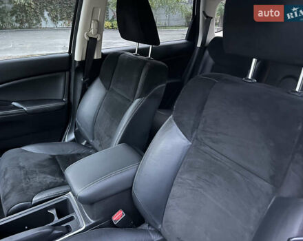 Белый Хонда СРВ, объемом двигателя 1.6 л и пробегом 151 тыс. км за 19850 $, фото 44 на Automoto.ua