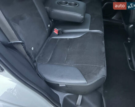 Белый Хонда СРВ, объемом двигателя 1.6 л и пробегом 151 тыс. км за 19850 $, фото 81 на Automoto.ua