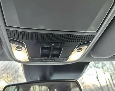 Белый Хонда СРВ, объемом двигателя 1.5 л и пробегом 101 тыс. км за 16300 $, фото 17 на Automoto.ua