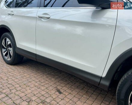 Белый Хонда СРВ, объемом двигателя 1.6 л и пробегом 151 тыс. км за 19850 $, фото 100 на Automoto.ua