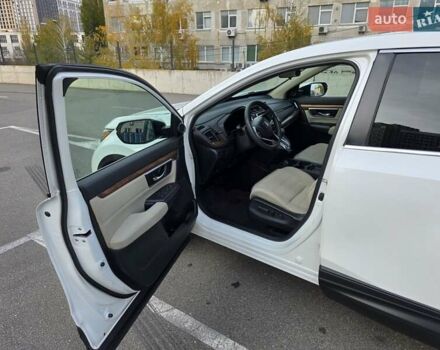 Белый Хонда СРВ, объемом двигателя 1.5 л и пробегом 115 тыс. км за 19500 $, фото 30 на Automoto.ua