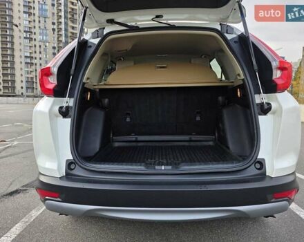 Белый Хонда СРВ, объемом двигателя 1.5 л и пробегом 115 тыс. км за 19500 $, фото 41 на Automoto.ua