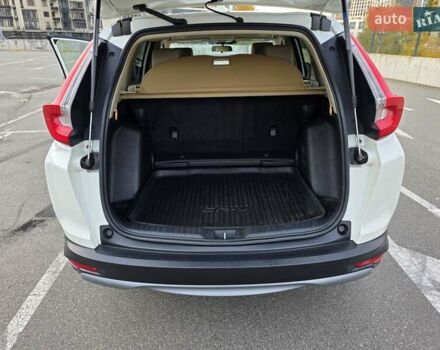 Белый Хонда СРВ, объемом двигателя 1.5 л и пробегом 115 тыс. км за 19500 $, фото 43 на Automoto.ua