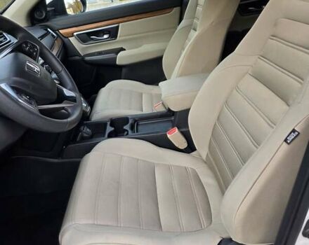 Белый Хонда СРВ, объемом двигателя 1.5 л и пробегом 115 тыс. км за 19500 $, фото 29 на Automoto.ua