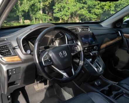 Белый Хонда СРВ, объемом двигателя 1.5 л и пробегом 48 тыс. км за 9500 $, фото 7 на Automoto.ua