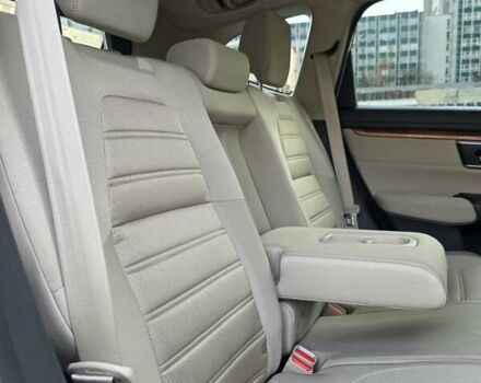 Белый Хонда СРВ, объемом двигателя 1.5 л и пробегом 115 тыс. км за 19500 $, фото 25 на Automoto.ua