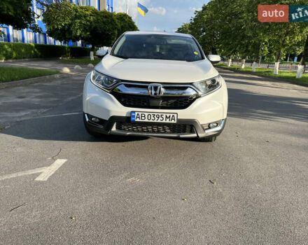 Белый Хонда СРВ, объемом двигателя 1.5 л и пробегом 140 тыс. км за 20800 $, фото 3 на Automoto.ua