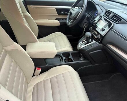 Білий Хонда СРВ, об'ємом двигуна 0 л та пробігом 49 тис. км за 16800 $, фото 6 на Automoto.ua