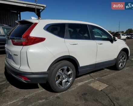 Белый Хонда СРВ, объемом двигателя 1.5 л и пробегом 45 тыс. км за 6000 $, фото 2 на Automoto.ua