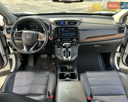 Белый Хонда СРВ, объемом двигателя 1.5 л и пробегом 148 тыс. км за 19850 $, фото 16 на Automoto.ua