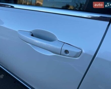 Белый Хонда СРВ, объемом двигателя 1.99 л и пробегом 79 тыс. км за 24990 $, фото 11 на Automoto.ua