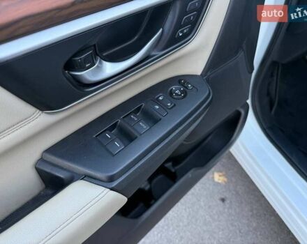 Белый Хонда СРВ, объемом двигателя 1.99 л и пробегом 79 тыс. км за 24990 $, фото 14 на Automoto.ua