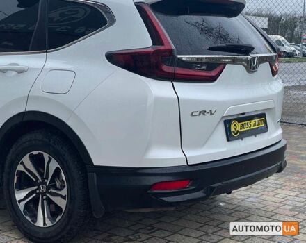 Белый Хонда СРВ, объемом двигателя 1.5 л и пробегом 31 тыс. км за 26300 $, фото 6 на Automoto.ua