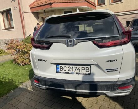 Белый Хонда СРВ, объемом двигателя 2 л и пробегом 28 тыс. км за 848 $, фото 3 на Automoto.ua