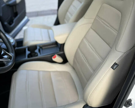 Белый Хонда СРВ, объемом двигателя 1.99 л и пробегом 49 тыс. км за 31000 $, фото 17 на Automoto.ua