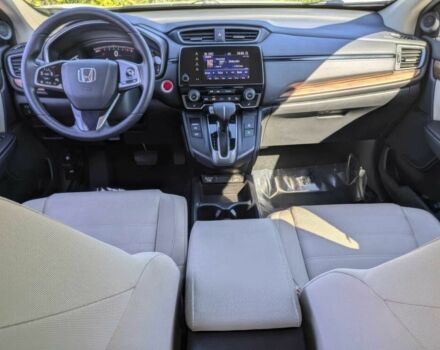 Белый Хонда СРВ, объемом двигателя 1.5 л и пробегом 26 тыс. км за 9300 $, фото 6 на Automoto.ua